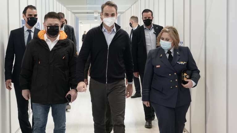 Μητσοτάκης από Mega εμβολιαστικό στο Περιστέρι: Αρχές Μαΐου θα έχουν εμβολιαστεί με μία δόση όλοι άνω των 60 ετών