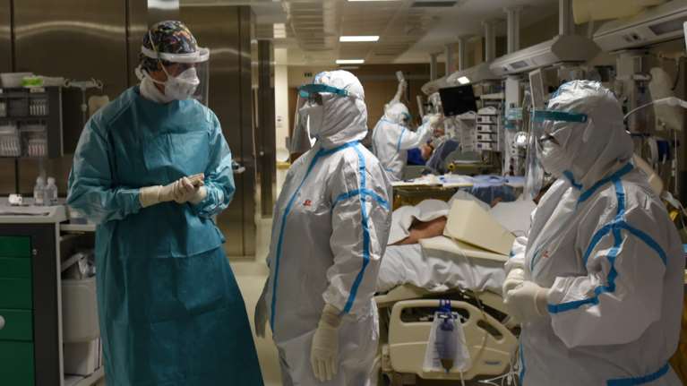 Απογοήτευση: Μόνο 8 ιδιώτες γιατροί ανταποκρίθηκαν στο κάλεσμα της κυβέρνησης, να ενισχύσουν το ΕΣΥ