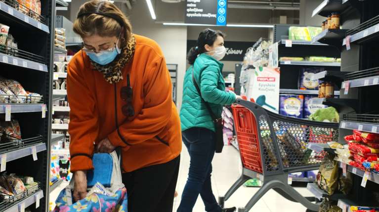 Food Pass: Την πρώτη εβδομάδα κάθε μήνα οι καταβολές στους δικαιούχους - Αρχές Φεβρουαρίου η υποβολή των αιτήσεων