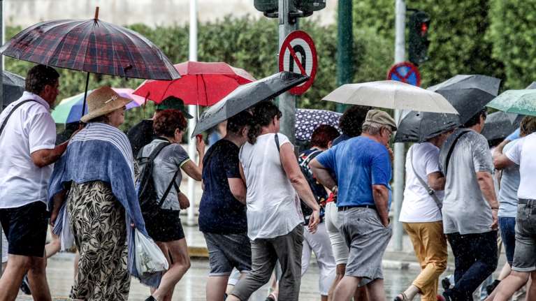 Έκτακτο δελτίο επιδείνωσης καιρού από την ΕΜΥ: Πού θα χτυπήσουν τα έντονα φαινόμενα- Δικαιώνεται ο Μαρουσάκης