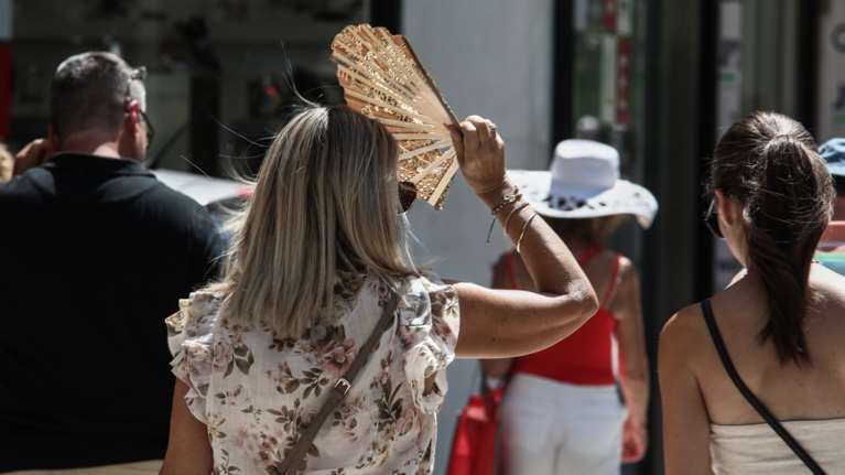 Καύσωνας non stop: Ζέστη μέχρι... τελικής πτώσης – Ποιες περιοχές θα &quot;ψηθούν&quot; σήμερα