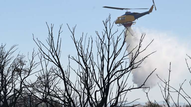 Φωτιές: Σημάδια εμπρησμού στην Πολυτεχνειούπολη - Κάηκαν τα Κύθηρα - Συναγερμός για υψηλό κίνδυνο πυρκαγιάς την Τρίτη