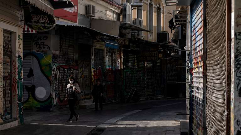 Ενίσχυση έως 4.000 ευρώ και για τον Μάιο σε όσους μείνουν κλειστοί - Ερχονται ανακοινώσεις