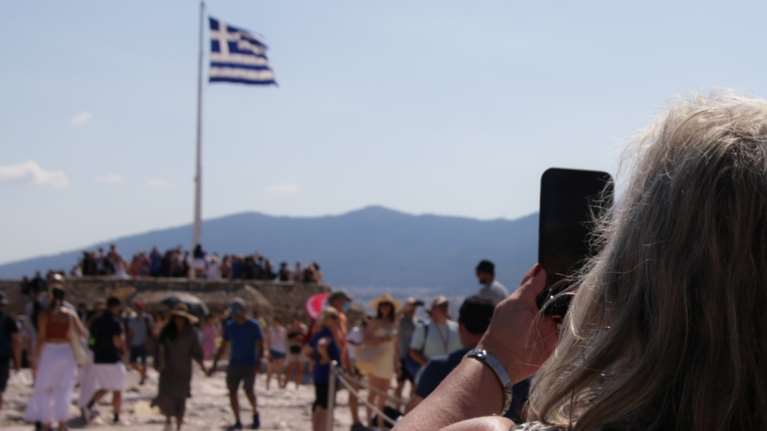 &quot;Το ελληνικό οικονομικό θαύμα&quot;: Το γερμανικό δίκτυο RND επαινεί τις επιδόσεις της ελληνικής οικονομίας