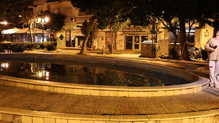 Καλλιθέα: Κοριτσάκι δύο ετών εντοπίστηκε χωρίς τις αισθήσεις του σε σιντριβάνι - Νοσηλεύεται στη ΜΕΘ σε κρίσιμη κατάσταση