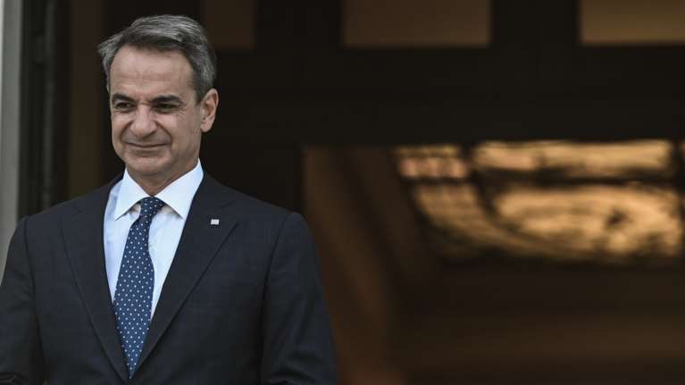 Φρένο στην οπαδική βία θέλει να βάλει το Μαξίμου - Κρίσιμα τετ α τετ Μητσοτάκη με UEFA και ΠΑΕ