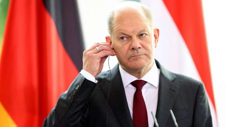 Ταχύτατη απέλαση των εγκληματιών μεταναστών προανήγγειλε ο Γερμανός καγκελάριος - Μετά την επίθεση στο Μανχάιμ