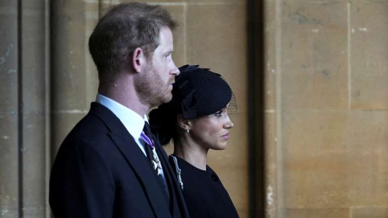 Ο Κάρολος απέκλεισε Χάρι και Μέγκαν από το δείπνο πριν την κηδεία της Βασίλισσας Ελισάβετ