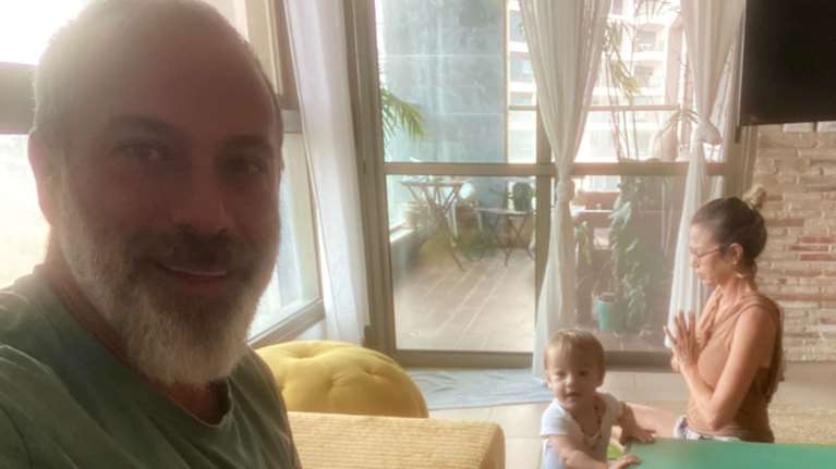 Συγκλονίζει Έλληνας στο Ισραήλ: &quot;Ζωντανός εφιάλτης&quot; - Τρόμος από τα νυχτερινά χτυπήματα στην πόρτα