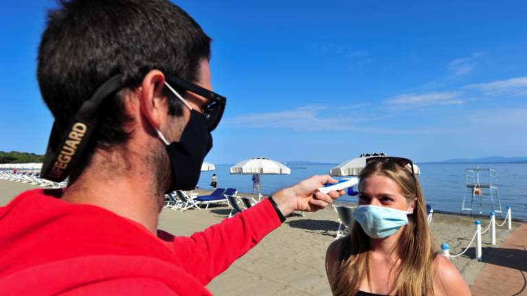 Σε ύφεση η πανδημία στην Ιταλία - 75 νεκροί και 355 νέα κρούσματα το τελευταίο 24ωρο