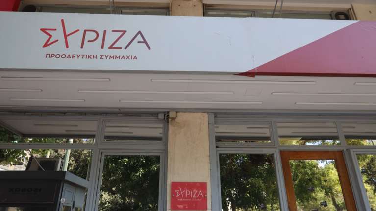 ΣΥΡΙΖΑ για ακαθάριστα οικόπεδα: Για την κυβέρνηση φταίνε οι πολίτες για τις πυρκαγιές