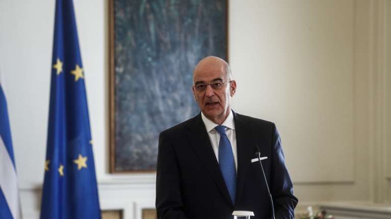 Δένδιας: Η Ελλάδα υπόδειγμα τήρησης της νομιμότητας, ειρηνικής επίλυσης των διαφορών αλλά και αυτοπεποίθησης