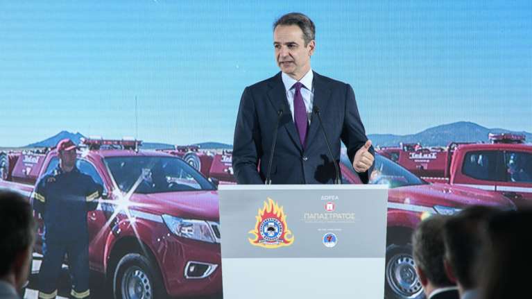 Μητσοτάκης για τα 20 νέα πυροσβεστικά, δωρεά της Παπαστράτος: Θα περιορίσουμε τις πυρκαγιές όπως πέρυσι [εικόνες - βίντεο]