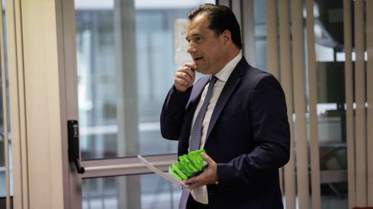 Γεωργιάδης: Σε λίγες μέρες θα ομαλοποιηθεί η αγορά για τις προστατευτικές μάσκες