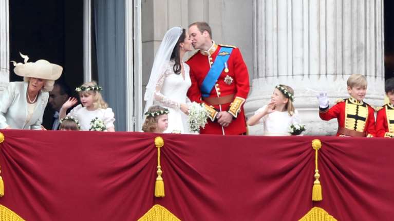 Βασίλισσα Ελισάβετ: Αυτός είναι ο πραγματικός λόγος που ήταν τόσο χαρούμενη στον γάμο της Κέιτ με τον Γουίλιαμ