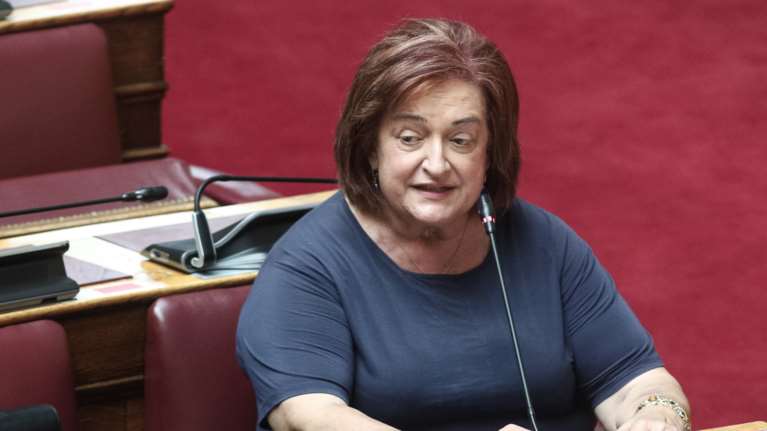 Εσπευσμένα στο νοσοκομείο η Μαριέττα Γιαννάκου - Νοσηλεύεται σε σοβαρή κατάσταση στη ΜΕΘ