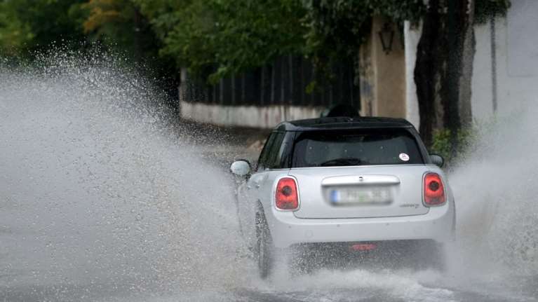 Πρόγνωση Μαρουσάκη: Επιμένει η κακοκαιρία τις επόμενες ημέρες - Δύσκολη η νύχτα στη Βόρεια Ελλάδα - Οι &quot;επικίνδυνες&quot; περιοχές [Βίντεο]
