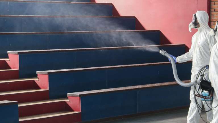 Κορονοϊός: Σε &quot;καραντίνα&quot; Αχαΐα, Ζάκυνθος, Ηλεία – Φόβοι για δεκάδες κρούσματα