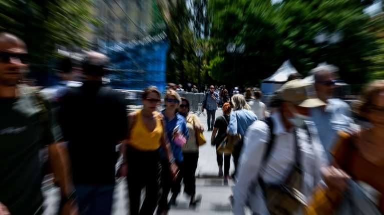 Τέλος η εισφορά αλληλεγγύης για όλους - Μειώνεται κατά 25 λεπτά η τιμή του πετρελαίου θέρμανσης