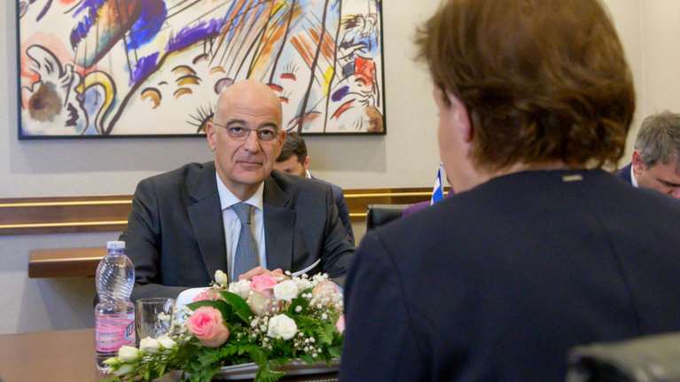 Αμηχανία Μαρινάκη για τα σενάρια Δένδια στην προεδρία της Δημοκρατίας: Όλα αυτά είναι σενάρια, καμία συζήτηση δεν έχει γίνει