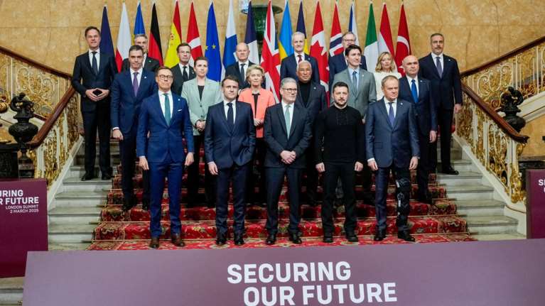 Λονδίνο: Ολοκληρώθηκε η σύνοδος για το μέλλον της Ουκρανίας - Είμαστε όλοι στο πλευρό σας, είπαν οι ηγέτες στον Ζελένσκι