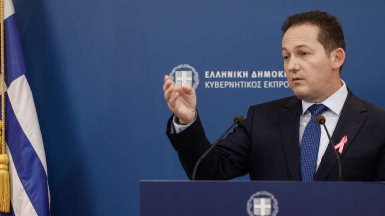 Πέτσας: Ως 7 Ιανουαρίου κλειστά σχολεία, εστίαση, ψυχαγωγία, δικαστήρια - Παραμένει η απαγόρευση μετακινήσεων