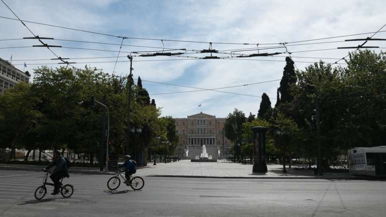 Αίθριος ο καιρός τη Δευτέρα - Που θα σημειωθούν τοπικές βροχές