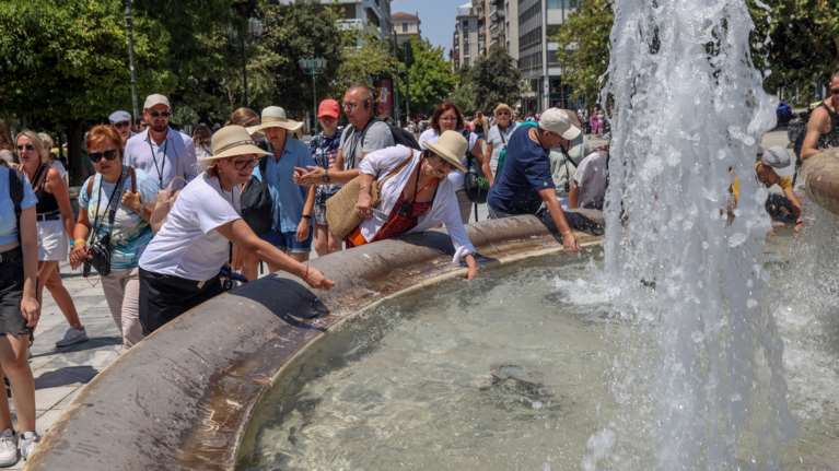 Καιρός: Καμίνι και σήμερα η χώρα - Πού θα δείξει πάνω από 40 βαθμούς Κελσίου το θερμόμετρο