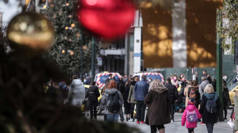 Αυτά είναι τα νέα μέτρα που θα ανακοινώσουν Πλεύρης και Οικονόμου: Τι θα ισχύσει άμεσα και τι μετά τις γιορτές