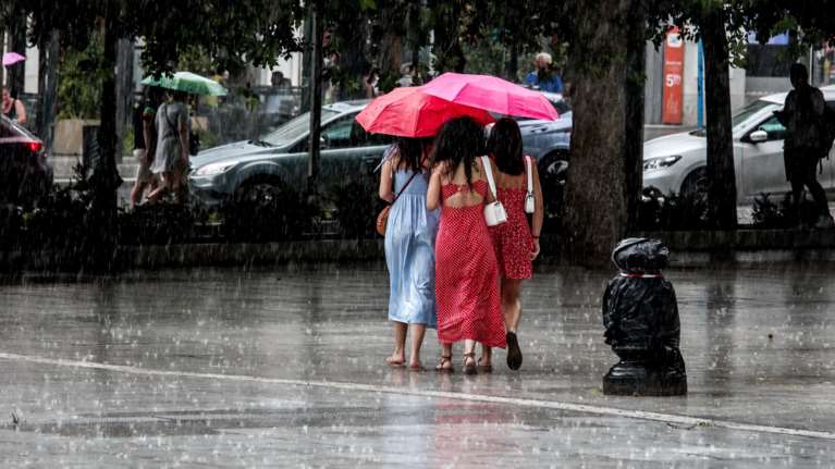 Οι μετεωρολόγοι υποβαθμίζουν την κακοκαιρία Boris: Χωρίς επικίδυνα φαινόμενα, κανένας λόγος ανησυχίας για το 90% της χώρας