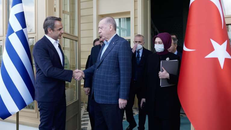 Πού και πώς κόλλησε κορονοϊό ο Μητσοτάκης - Τι συνέβη με τον Ερντογάν και τη συνάντηση