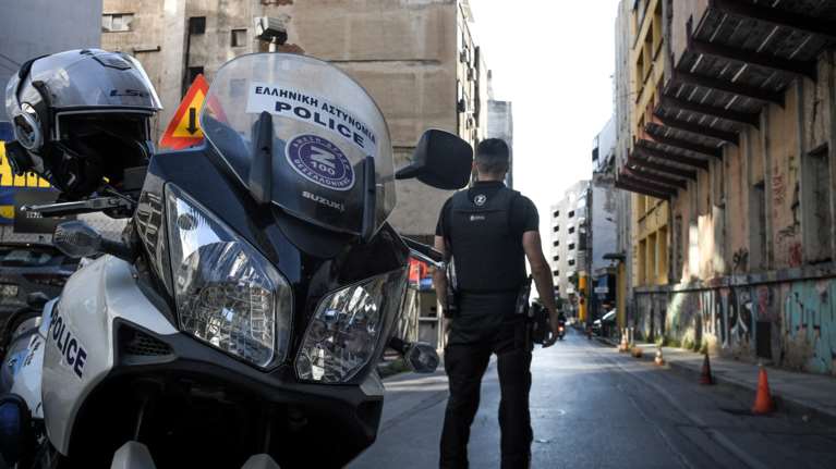 Έκρηξη Θεσσαλονίκη: Στο επίκεντρο το κινητό και ένα σημείωμα της νεκρής - Οι σχέσεις της 39χρονης με τον &quot;Πεταλούδα&quot;