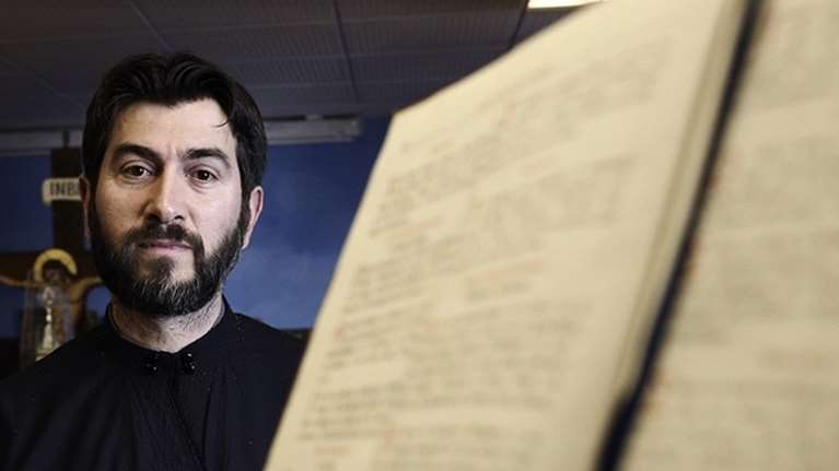 Κιβωτός: Άφαντος ο π. Αντώνιος - Η εισαγγελική έρευνα για κακουργήματα και ο εκνευρισμός της πρεσβυτέρας