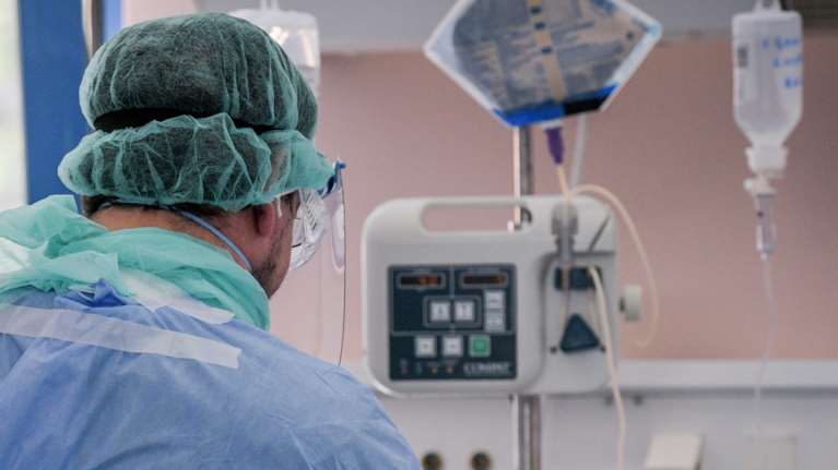 Κορονοϊός: 295 νέα κρούσματα σήμερα - 7 θάνατοι σε 24 ώρες, στους 91 οι διασωληνωμένοι