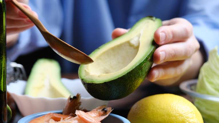 Είναι ασφαλές για κατανάλωση ένα καφέ αβοκάντο;