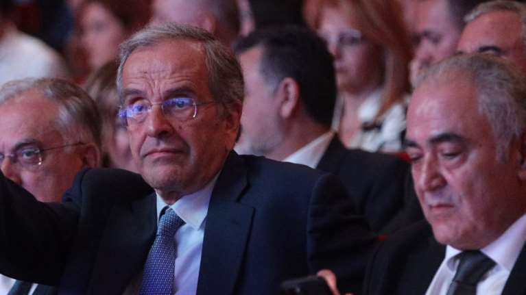 Νέες αιχμές Σαμαρά για την κυβέρνηση: &quot;Καταστροφικές οι λύσεις που μαγειρεύονται για την Κύπρο και το Αιγαίο&quot;