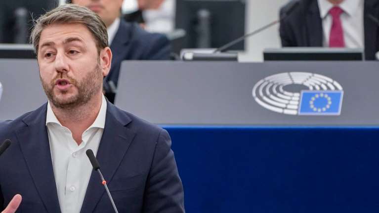 Παραιτείται από ευρωβουλευτής ο Νίκος Ανδρουλάκης - Στη θέση του ο Νίκος Παπανδρέου