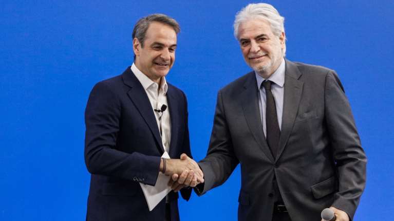 Σύσκεψη Μητσοτάκη-Στυλιανίδη για τις αυξήσεις στα ακτοπλοϊκά εισιτήρια - Συνεχίζονται οι συζητήσεις με τους ακτοπλόους