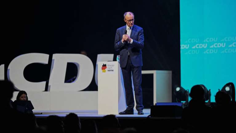 Γερμανικές εκλογές: Ο γρίφος του νέου κυβερνητικού συνασπισμού - Ανοδος της ακροδεξιάς και της αριστεράς