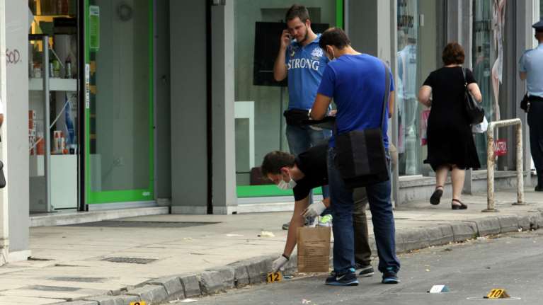 Θεσσαλονίκη: Έβγαλαν τα πιστόλια μέρα μεσημέρι - Συνελήφθησαν 2 οπαδοί του Άρη