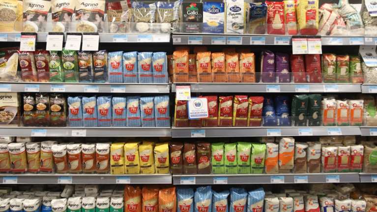 Γιατί επιμένει ο πληθωρισμός στην Ελλάδα - Οι κρίσιμες παράμετροι