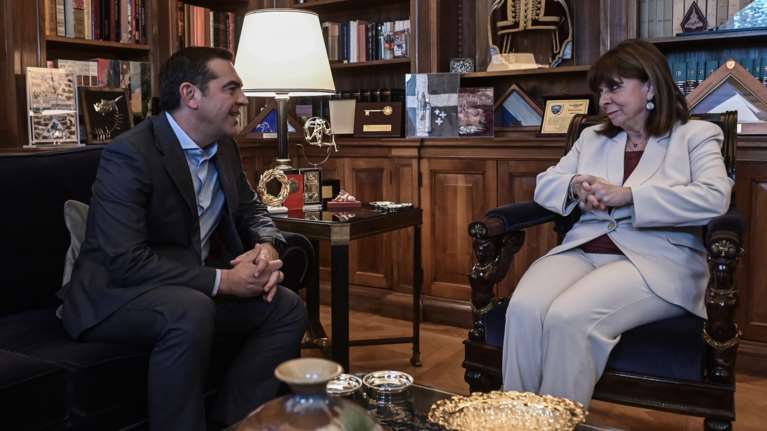 Τσίπρας σε Σακελλαροπούλου: Δεν θα παραλάβω τη διερευνητική εντολή - Δεν υπάρχει δυνατότητα σχηματισμού κυβέρνησης