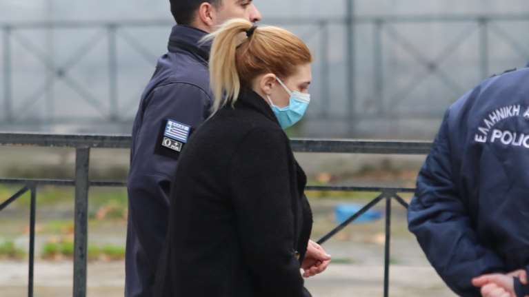 Δίκη Πισπιρίγκου: Έξαλλη με τις ερωτήσεις της προέδρου - "Ντροπή - Αν έχει παρθεί ήδη απόφαση για μένα, να τελειώσουμε εδώ"