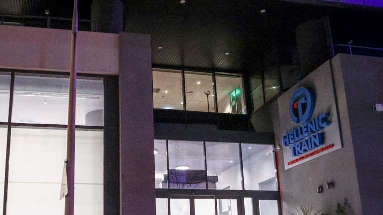 Hellenic Train: Βάζει λεωφορεία για &quot;ορισμένες διαδρομές&quot; - Πότε θα ξεκινήσουν ξανά τα τρένα
