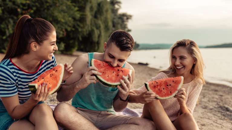 Γιατί πρέπει να τρως περισσότερο καρπούζι