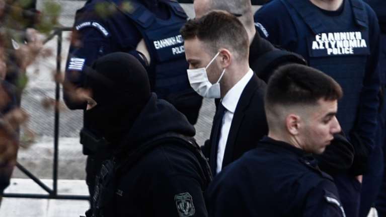 Γιατί δεν θα δώσει τελικά Πανελλήνιες ο Αναγνωστόπουλος - Παρίσταται κανονικά στο δικαστήριο