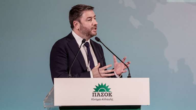 Ο Ανδρουλάκης κατάφερε να μιλούν όλοι για το ΠΑΣΟΚ και με ποιον θα συνεργαστεί - Το ρίσκο και τα ερωτήματα