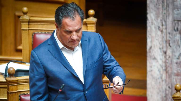 Ο Γεωργιάδης προειδοποιεί τους ιδιώτες γιατρούς της Λακωνίας: &quot;Βοηθείστε το ΕΣΥ αλλιώς θα μείνετε χωρίς άυλη συνταγογράφηση&quot;