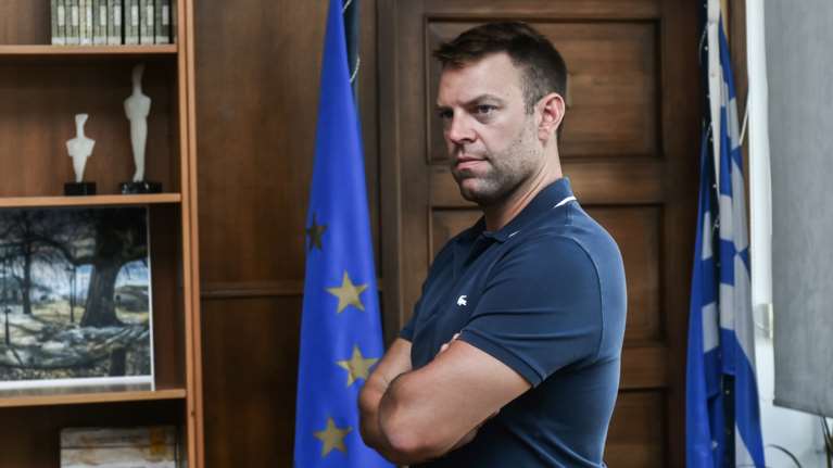 Μύλος στον ΣΥΡΙΖΑ με τις αλλαγές Κασσελάκη: "Γελοιοποιεί και διαλύει το κόμμα", λένε οι 87 - Επιμένει και ο Πολάκης