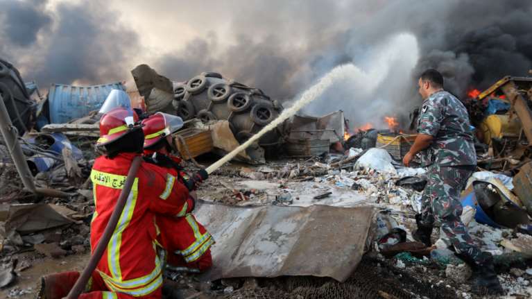 Σοκ στη Βηρυτό: Εικόνες &quot;Αποκάλυψης&quot; με 100 νεκρούς και περισσότερους από 4.000 τραυματίες από την έκρηξη